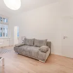 Rent 1 bedroom apartment of 35 m² in Berlin