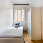 Rent a room of 96 m² in madrid