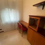 Rent 2 bedroom apartment of 65 m² in Milan