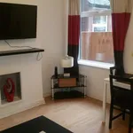 Rent 4 bedroom house in West Midlands