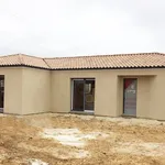 Rent 4 bedroom house of 93 m² in CestasT