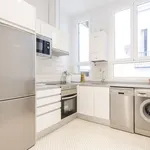 Rent 4 bedroom apartment of 75 m² in Madrid