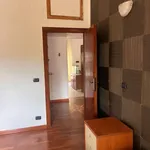 Rent 3 bedroom apartment of 85 m² in Roma