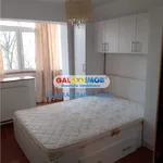 Rent 3 bedroom apartment of 75 m² in Pitesti