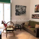 Rent 2 bedroom apartment of 90 m² in Naples