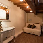 Rent 2 bedroom apartment in Florence