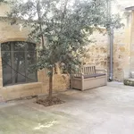 Maison de 74 m² avec 2 chambre(s) en location à BEAUCAIRE