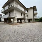 Affitto 3 camera appartamento di 80 m² in Pietrasanta