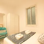 Rent 3 bedroom apartment of 58 m² in barcelona