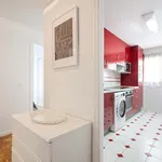 Rent 3 bedroom apartment of 81 m² in Madrid