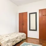 Rent 1 bedroom apartment in lisbon