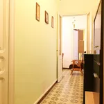 Rent 3 bedroom apartment in Barcelona