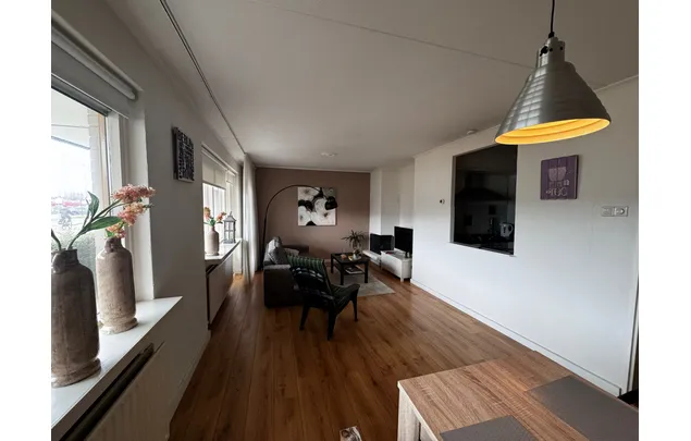 Huur 2 slaapkamer appartement van 80 m² in Den