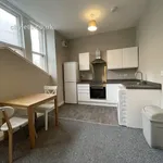 Rent 2 bedroom flat in Dundee