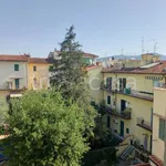 Affitto 3 camera appartamento di 55 m² in Firenze