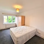 Flat to rent in Downs Road, Luton LU1