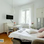 Affitto 2 camera casa di 40 m² in Milan