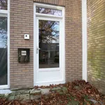 Huur 2 slaapkamer appartement van 90 m² in Badhoevedorp