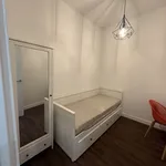 Rent 2 bedroom apartment of 55 m² in Porto