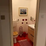 Rent 3 bedroom apartment in Lisbon