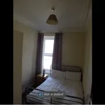 Rent 2 bedroom flat in Scotland