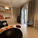 Rent 1 bedroom apartment of 31 m² in Milano