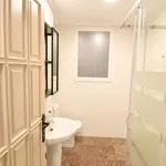 Rent a room of 160 m² in Valencia