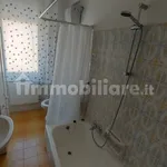 Rent 5 bedroom apartment of 85 m² in Ancona