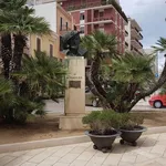 Affitto 5 camera appartamento di 150 m² in Brindisi