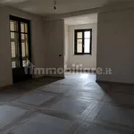 4-room flat piazza San Lorenzo 25, Centro, Giaveno