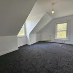 Rent 3 bedroom flat in Preston