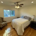 Rent 4 bedroom house of 240 m² in Los Angeles