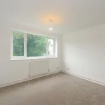 Rent 2 bedroom flat in Reigate and Banstead