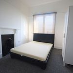 Rent 5 bedroom flat in Wales