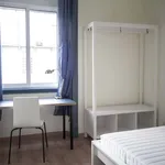 Rent a room of 100 m² in Lisboa