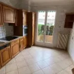 Rent 3 bedroom apartment of 92 m² in RODEZ