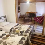 Rent 2 bedroom house of 125 m² in Arachova