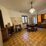 Rent 3 bedroom apartment of 160 m² in Aprilia