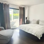 Rent 5 bedroom house of 430 m² in Marbella