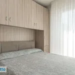 Affitto 2 camera casa di 55 m² in Milan