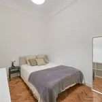 Rent 11 bedroom apartment in Lisbon