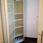 Rent 2 bedroom apartment of 65 m² in Milano