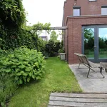 Huur 5 slaapkamer huis van 219 m² in Zestienhoven