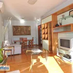 Rent 5 bedroom apartment of 145 m² in Rome