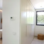 Alquilo 4 dormitorio casa de 272 m² en Benahavís