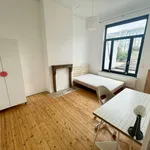 Maison de 100 m² avec 6 chambre(s) en location à Brussels