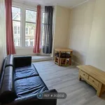 Rent 4 bedroom flat in Wales