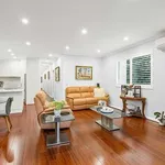 Rent 3 bedroom house in North Wollongong