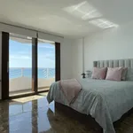 Alquilo 3 dormitorio apartamento de 150 m² en Alicante