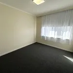 Rent 2 bedroom apartment in Melbourne